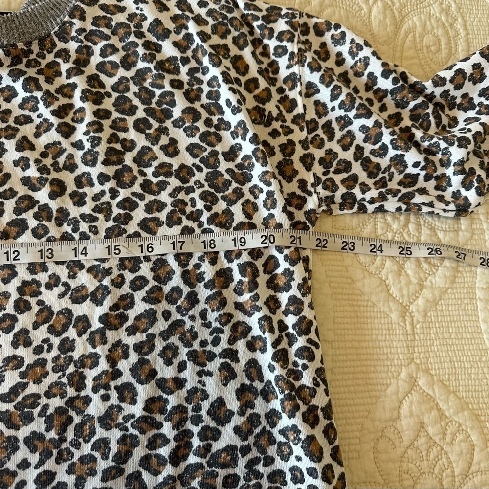 COZY soft and supple animal print sweatshirt, beautiful condition size XL - Picture 10 of 10